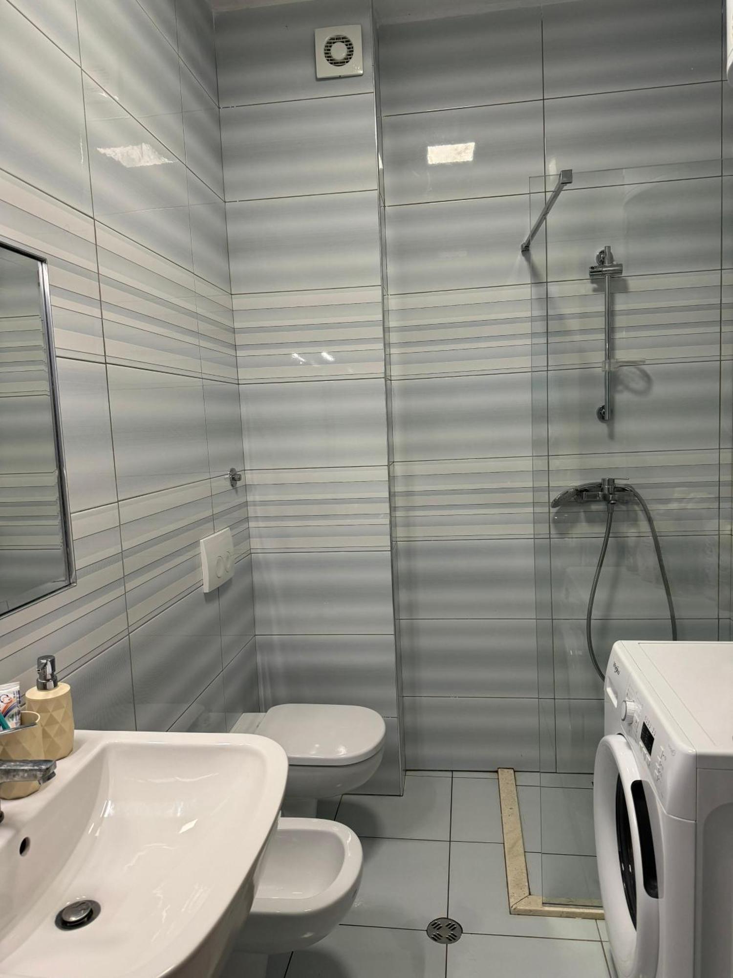 Agda Gjiri I Lalezit Apartament Plazhi San Pietro